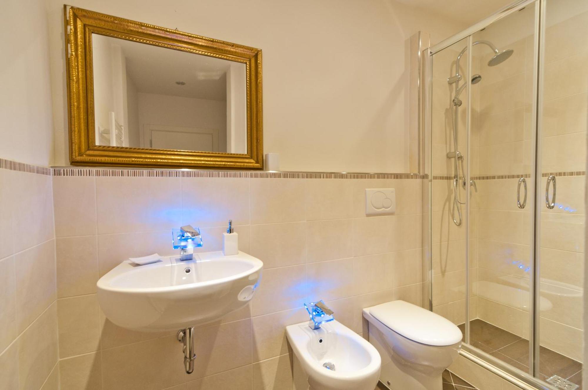Art Apartment Santo Spirito Matteo Florence Buitenkant foto
